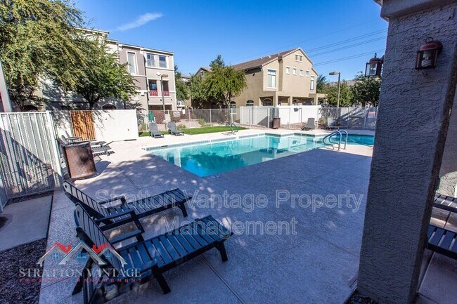 280 S Evergreen Rd Tempe, AZ 85288 photo 3