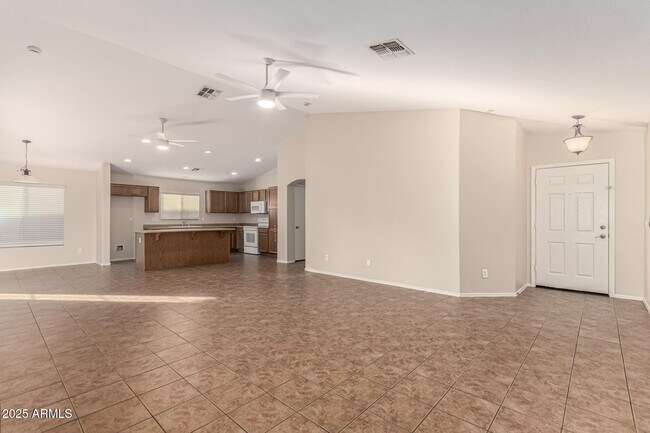 17771 W Ventura St Surprise, AZ 85388 photo 4