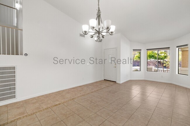 27709 N 23rd Dr Phoenix, AZ 85085 photo 5