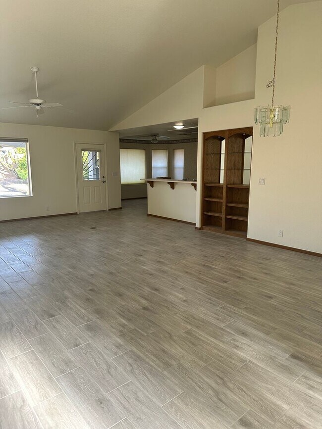 2157 S Olivewood Mesa, AZ 85209 photo 4