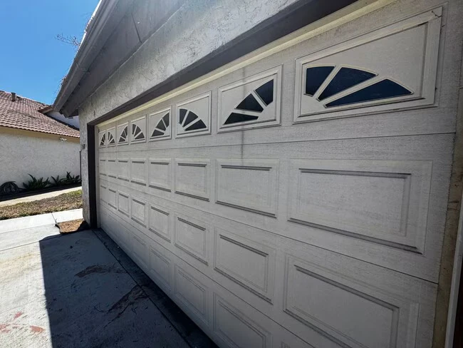 1577 Greencrest Ct El Cajon, CA 92019 photo 2