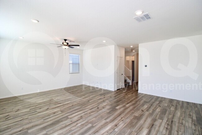 36601 W San Ildefanso Ave Maricopa, AZ 85138 photo 5