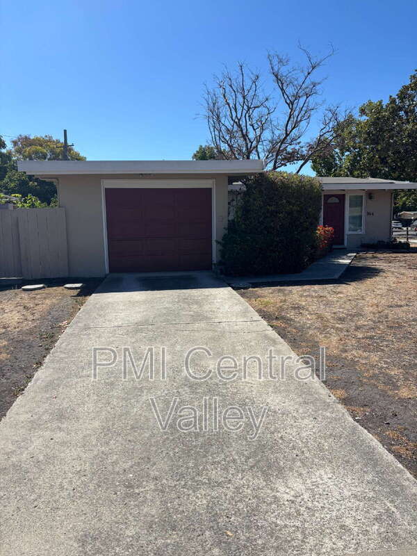944 Bridgewood Way photo 3