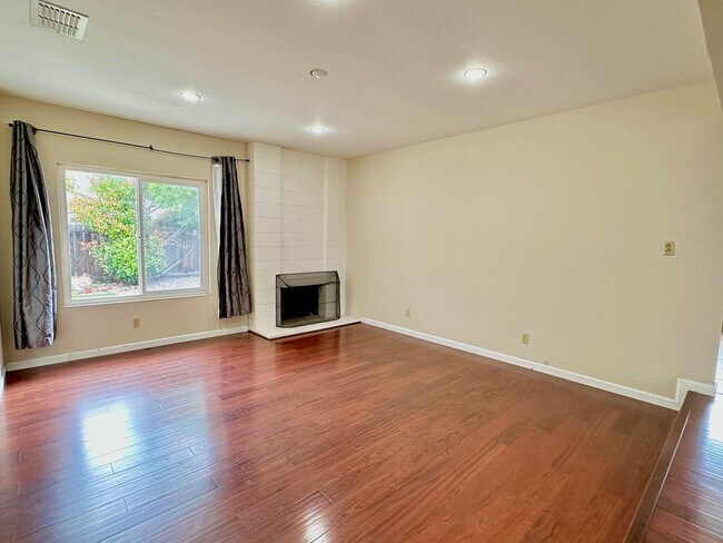 34134 Auden Ct Fremont, CA 94555 photo 4