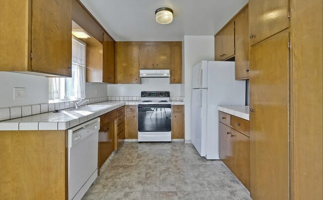 301 College Avenue, Palo Alto, CA 94306 photo 5