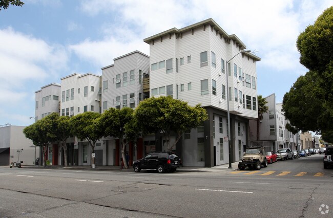 2BR/1BA Apartment on Columbia Square · San Francisco