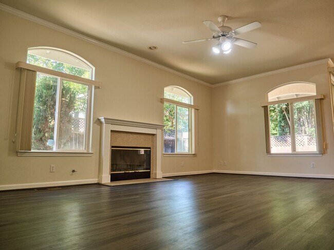 19938 Josh Pl Castro Valley, CA 94546 photo 2