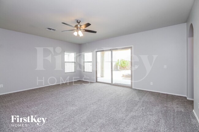 5401 W Victory Way Florence, AZ 85132 photo 2