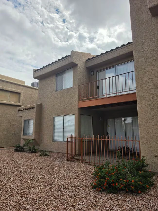 2834 S Ext Rd Mesa, AZ 85210 photo 2
