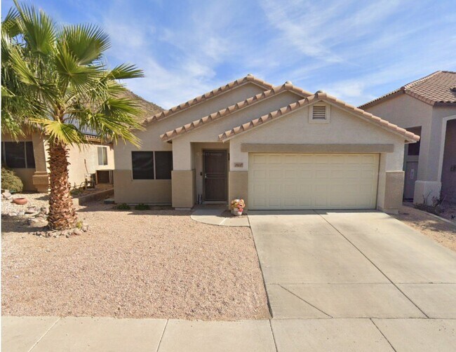 25227 N 63rd Dr photo 2