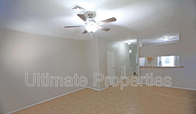 3411 W Morrow Dr Phoenix, AZ 85027 photo 2