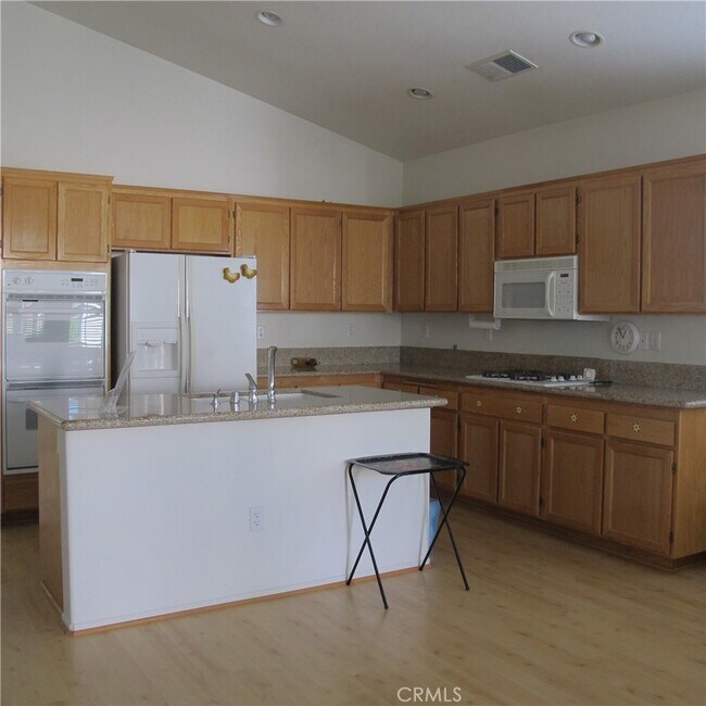 23759 Corte Charmona Murrieta, CA 92562 photo 4