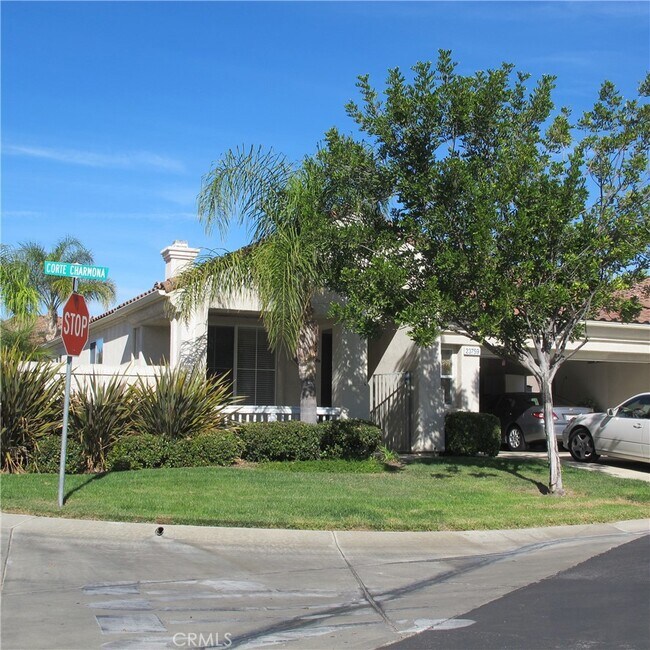23759 Corte Charmona Murrieta, CA 92562