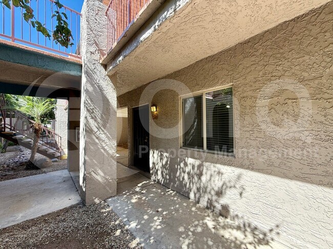 4354 N 82nd St Scottsdale, AZ 85251 photo 3