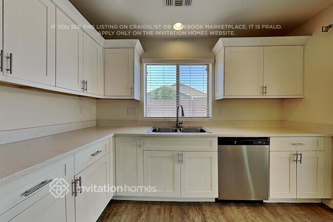 12218 W Hadley St Avondale, AZ 85323 photo 5