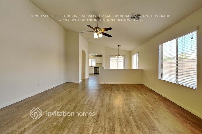 12218 W Hadley St Avondale, AZ 85323 photo 3