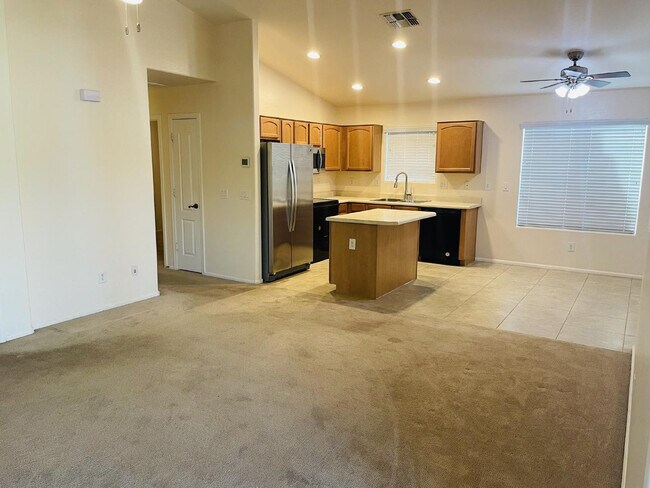 39974 W Thornberry Ln Maricopa, AZ 85138 photo 4