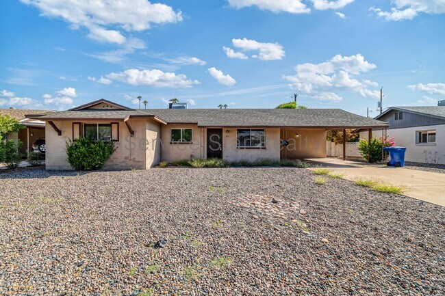 912 W 14th St Tempe, AZ 85281 photo 2