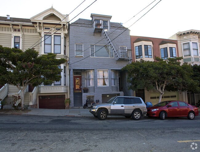 148-150 Laguna Street photo 2