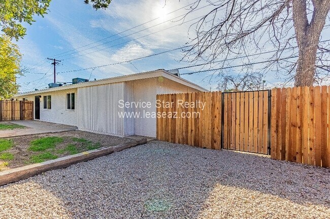 4142 N 9th Ave Phoenix, AZ 85013 photo 5