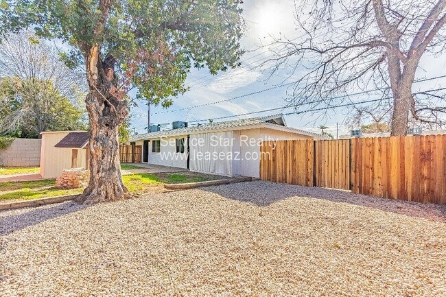 4142 N 9th Ave Phoenix, AZ 85013 photo 2