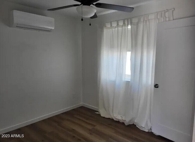 1522 W Polk St Phoenix, AZ 85007 photo 4