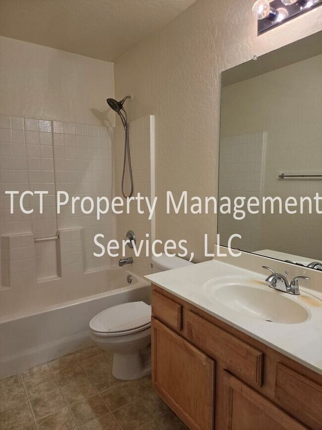 3536 W Hopi Trail Phoenix, AZ 85339 photo 5