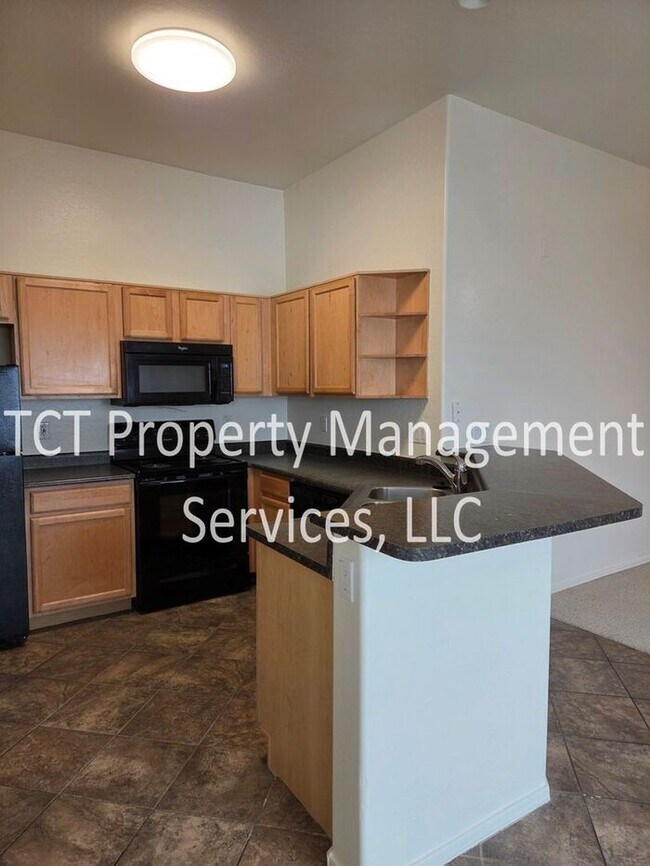 3536 W Hopi Trail Phoenix, AZ 85339 photo 4