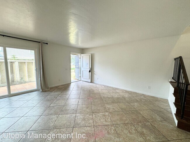 842 Yankee Point Way Oceanside, CA 92058 photo 3