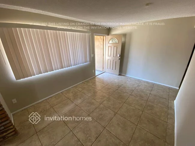 4424 W Caron St Glendale, AZ 85302 photo 2