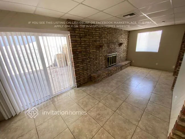 4424 W Caron St Glendale, AZ 85302 photo 4