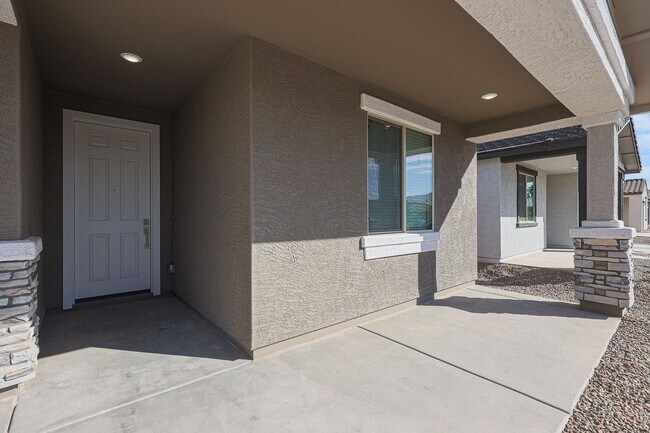 5534 W Summerside Rd Phoenix, AZ 85339 photo 5