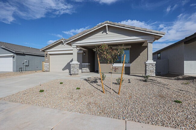 5534 W Summerside Rd Phoenix, AZ 85339 photo 4