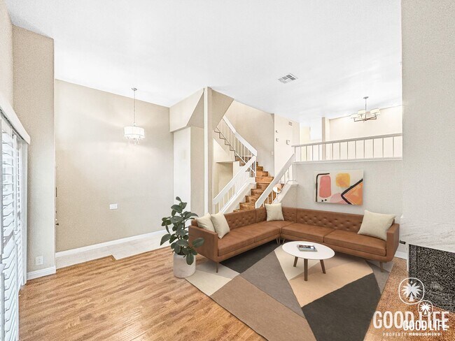 3330 Caminito Eastbluff La Jolla, CA 92037