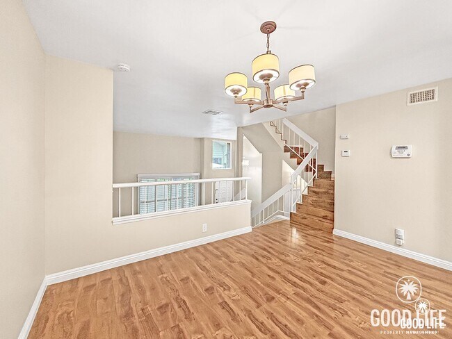 3330 Caminito Eastbluff La Jolla, CA 92037 photo 5