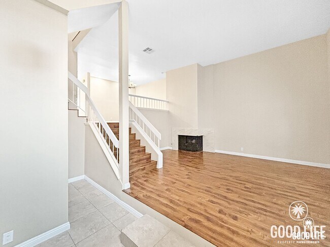 3330 Caminito Eastbluff La Jolla, CA 92037 photo 3