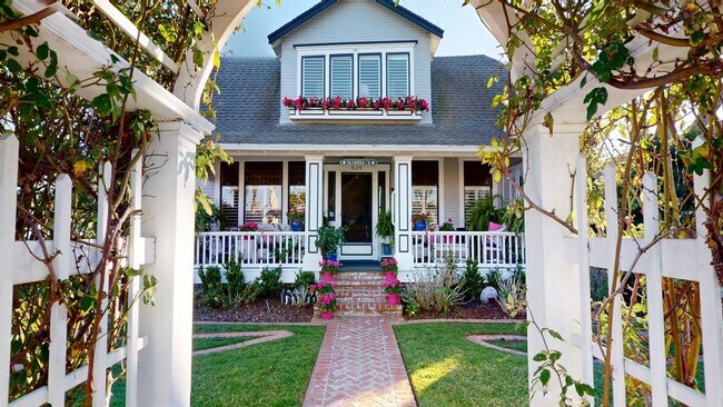 624 1st St Coronado, CA 92118 photo 4
