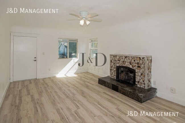 3766 46th St San Diego, CA 92105 photo 3