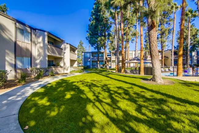 Shasta Lane Apartments photo 3