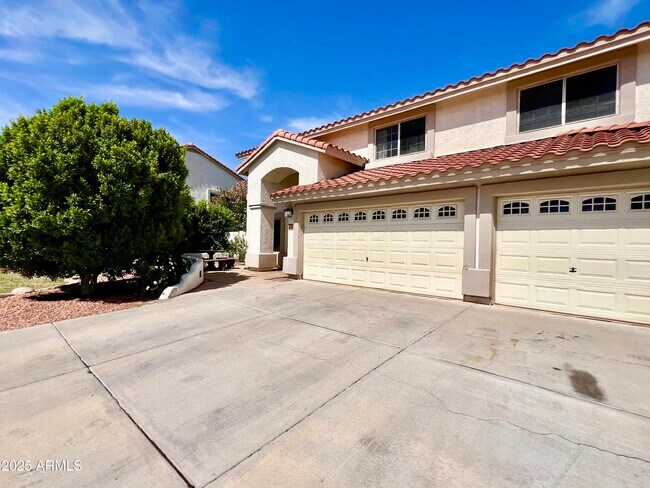 12721 N 58th Dr Glendale, AZ 85304 photo 4
