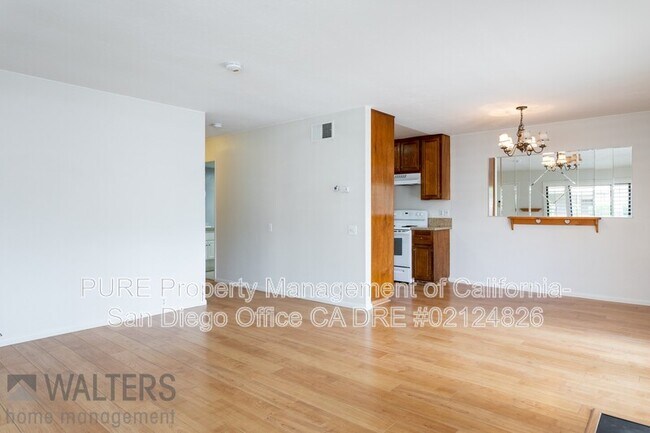 7836 Camino Noguera San Diego, CA 92122 photo 4