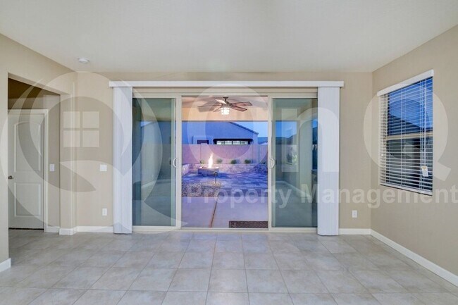 41327 W Ganley Way Maricopa, AZ 85138 photo 4