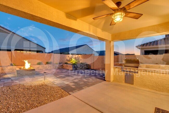 41327 W Ganley Way Maricopa, AZ 85138 photo 2