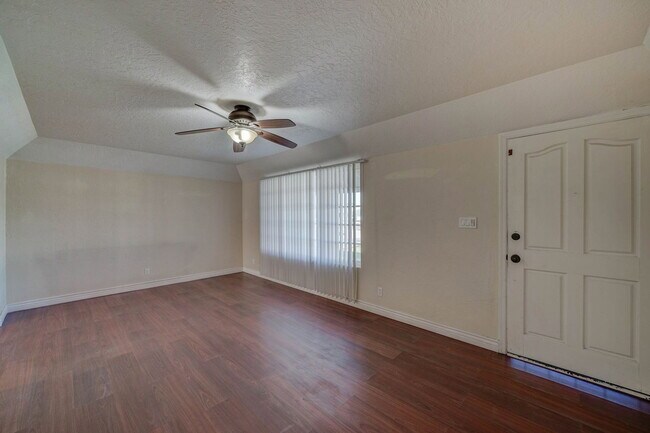 2133 W Morten Ave Phoenix, AZ 85021 photo 4