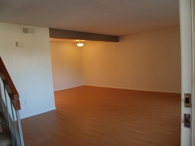 2504 Via Rojo Carlsbad, CA 92010 photo 2