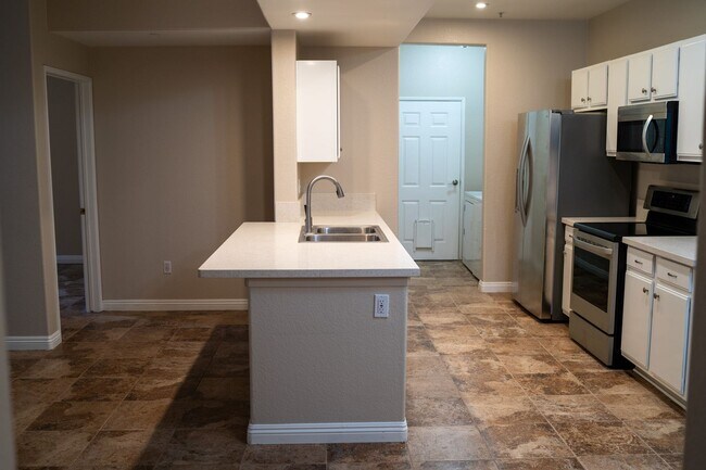 24909 Madison Ave Murrieta, CA 92562 photo 4