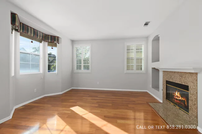 8320 Bryn Glen Way San Diego, CA 92129 photo 4