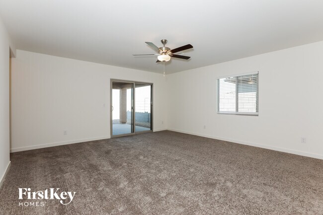 1040 W 20th St Florence, AZ 85132 photo 2