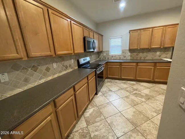40411 W Helen Ct Maricopa, AZ 85138 photo 2