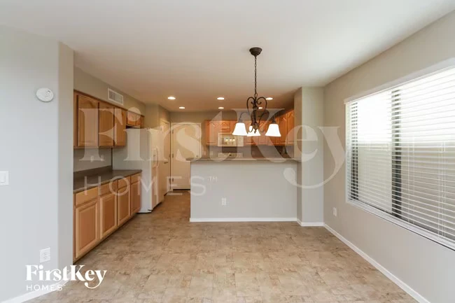 35426 N Happy Jack Dr San Tan Valley, AZ 85143 photo 4